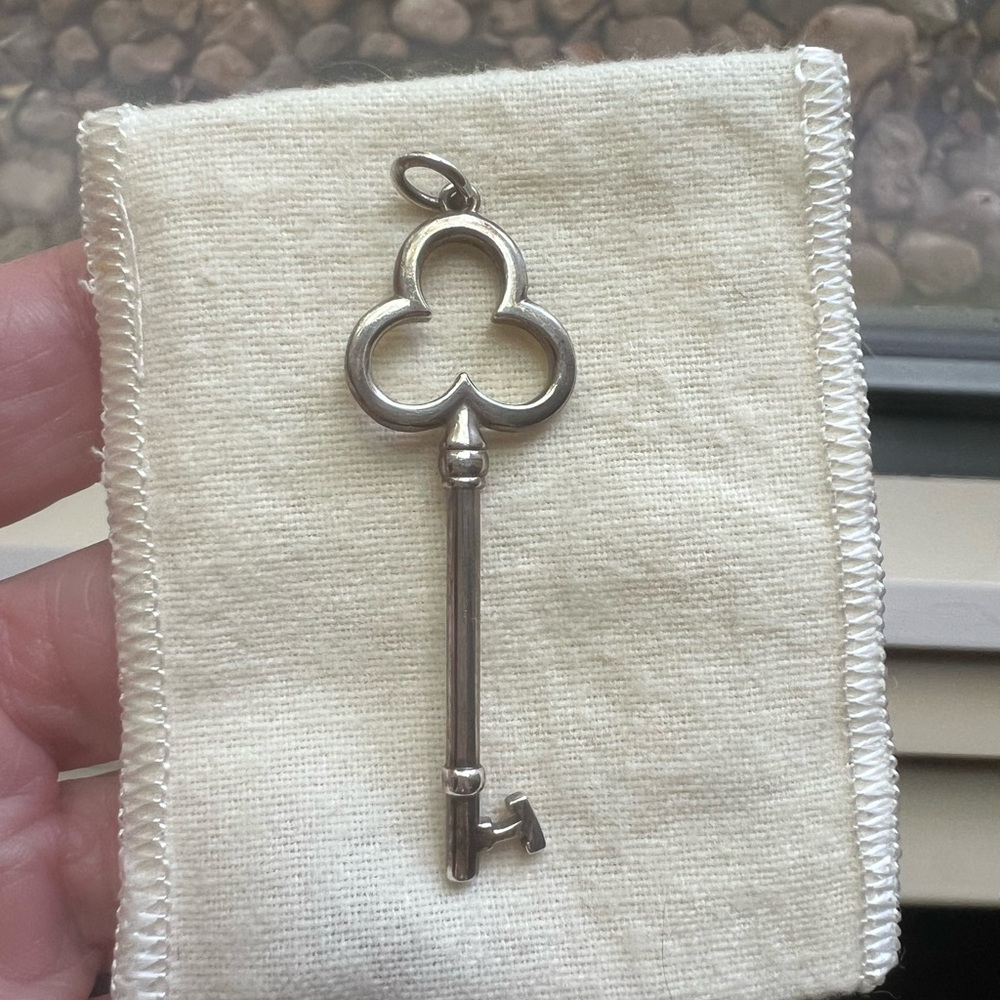 Tiffany Trefoil Clover Key Pendant